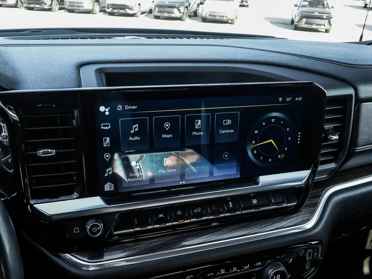 Chevrolet Silverado 1500 - Image 27
