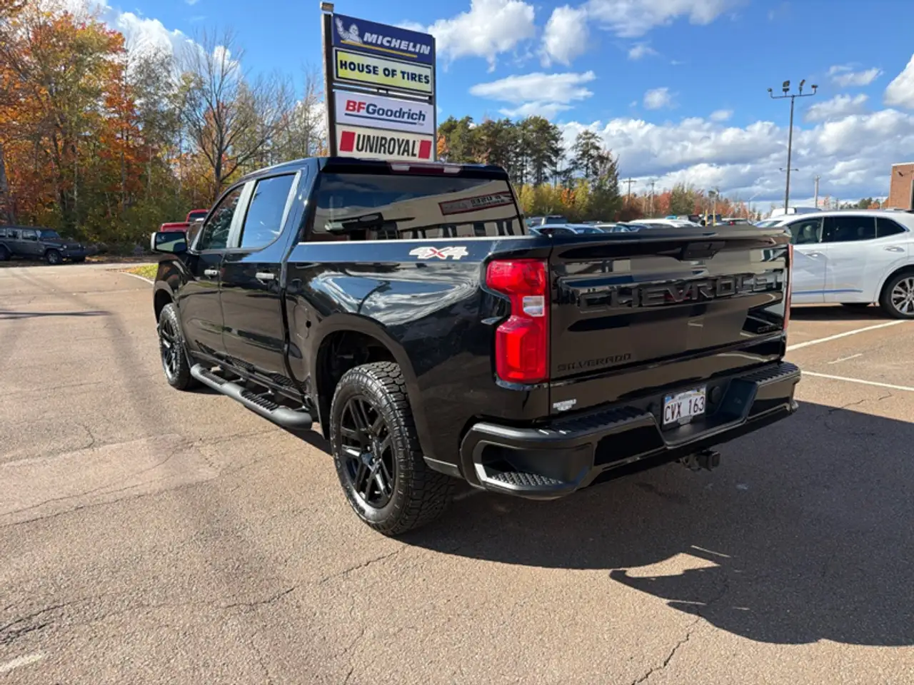Chevrolet Silverado 1500 - Image 7