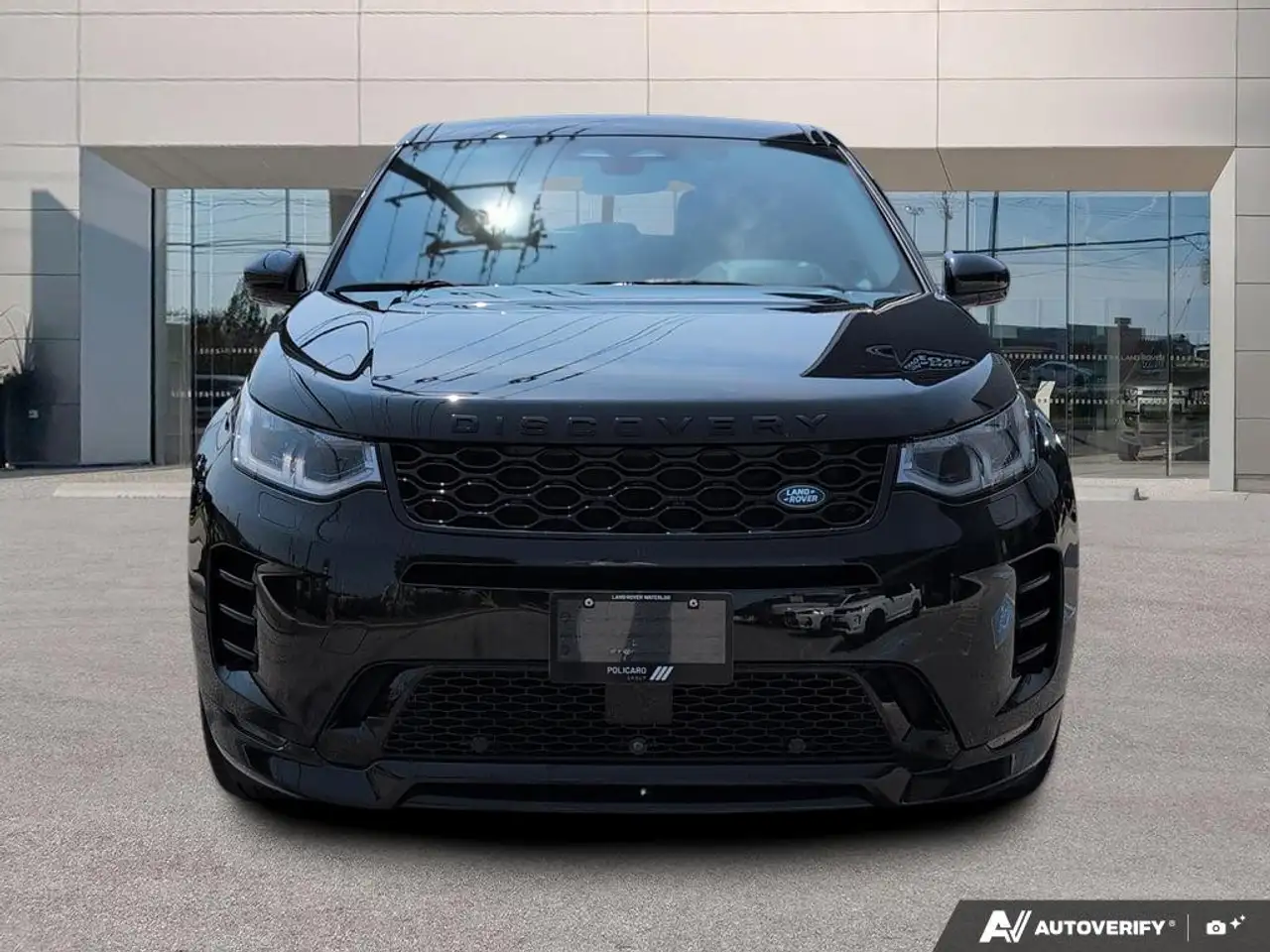 Land Rover Discovery Sport - Image 2