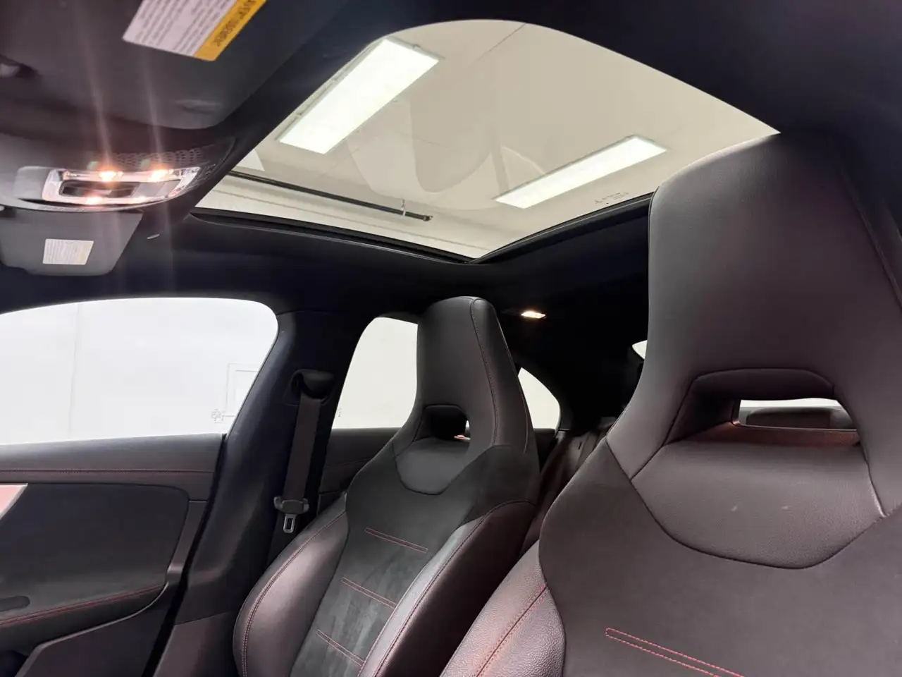 Mercedes-Benz CLA - Image 8