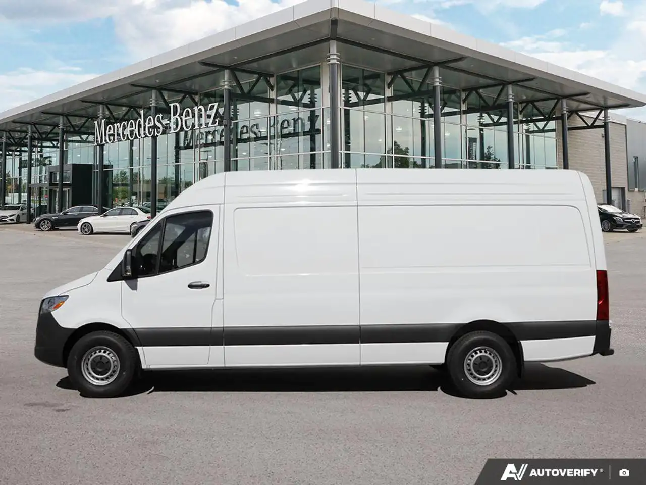 Mercedes-Benz Sprinter - Image 3