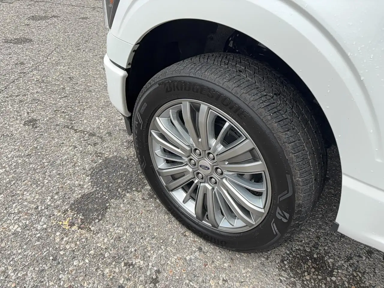 Ford F-150 - Image 10