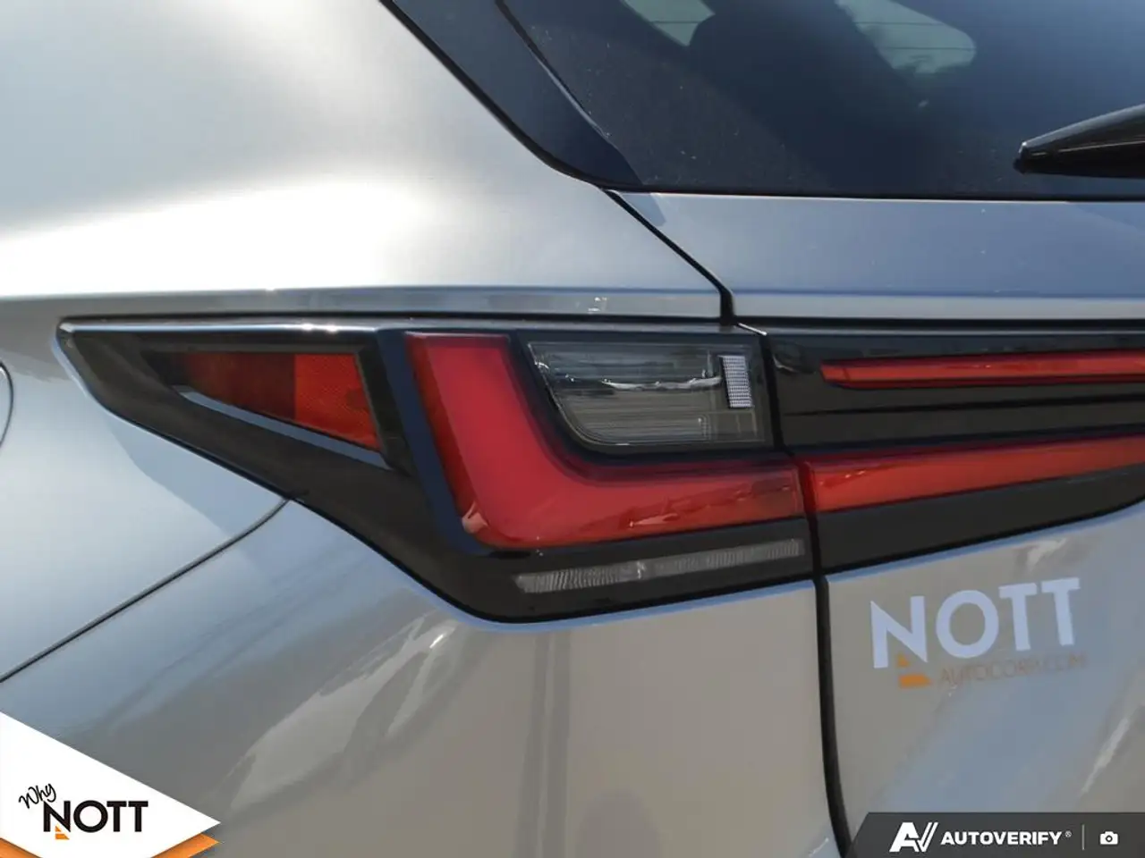 Lexus NX - Image 12