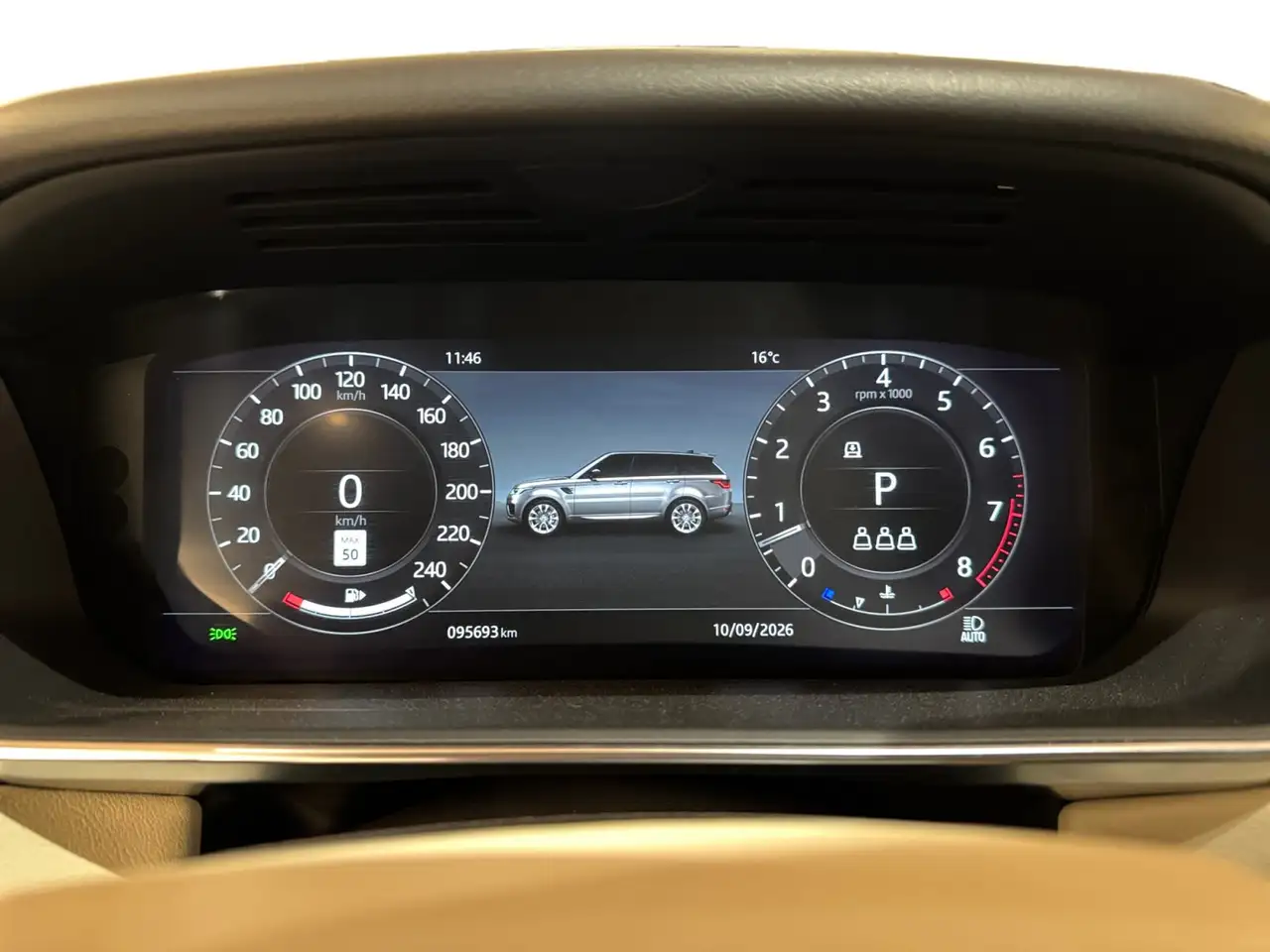 Land Rover Range Rover Sport - Image 12