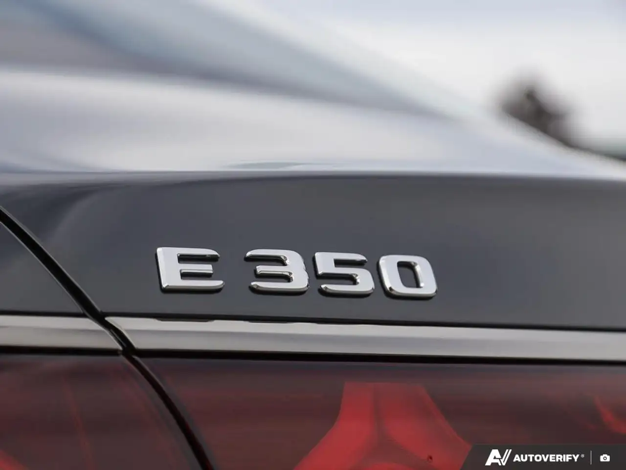 Mercedes-Benz E-Class - Image 12