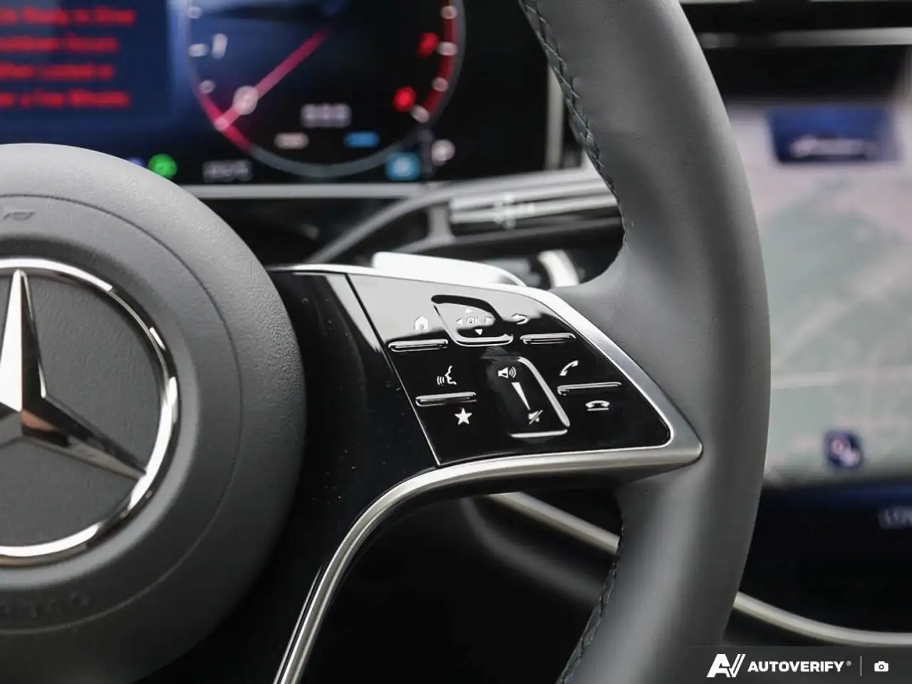 Mercedes-Benz E-Class - Image 16