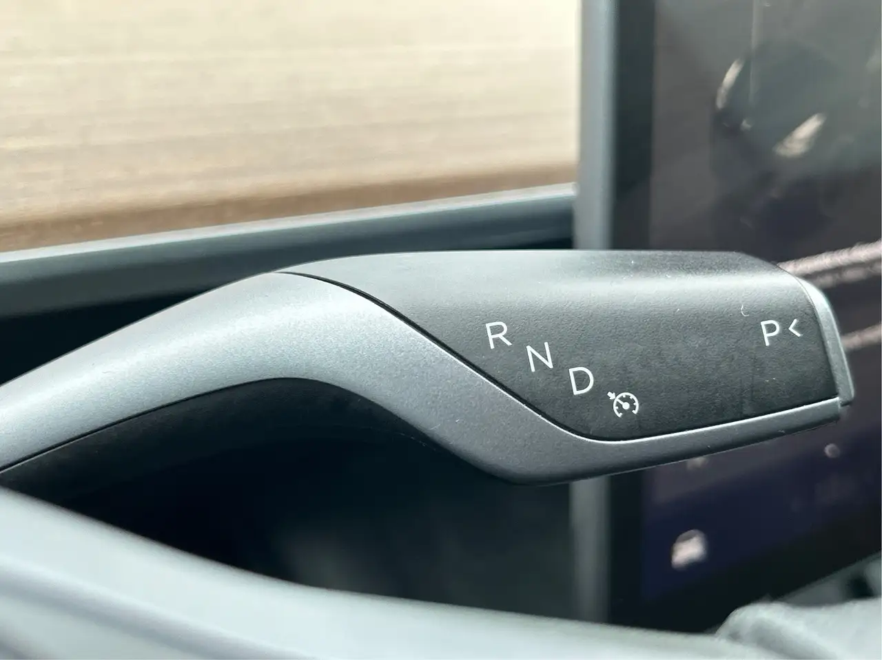 Tesla Model Y - Image 30