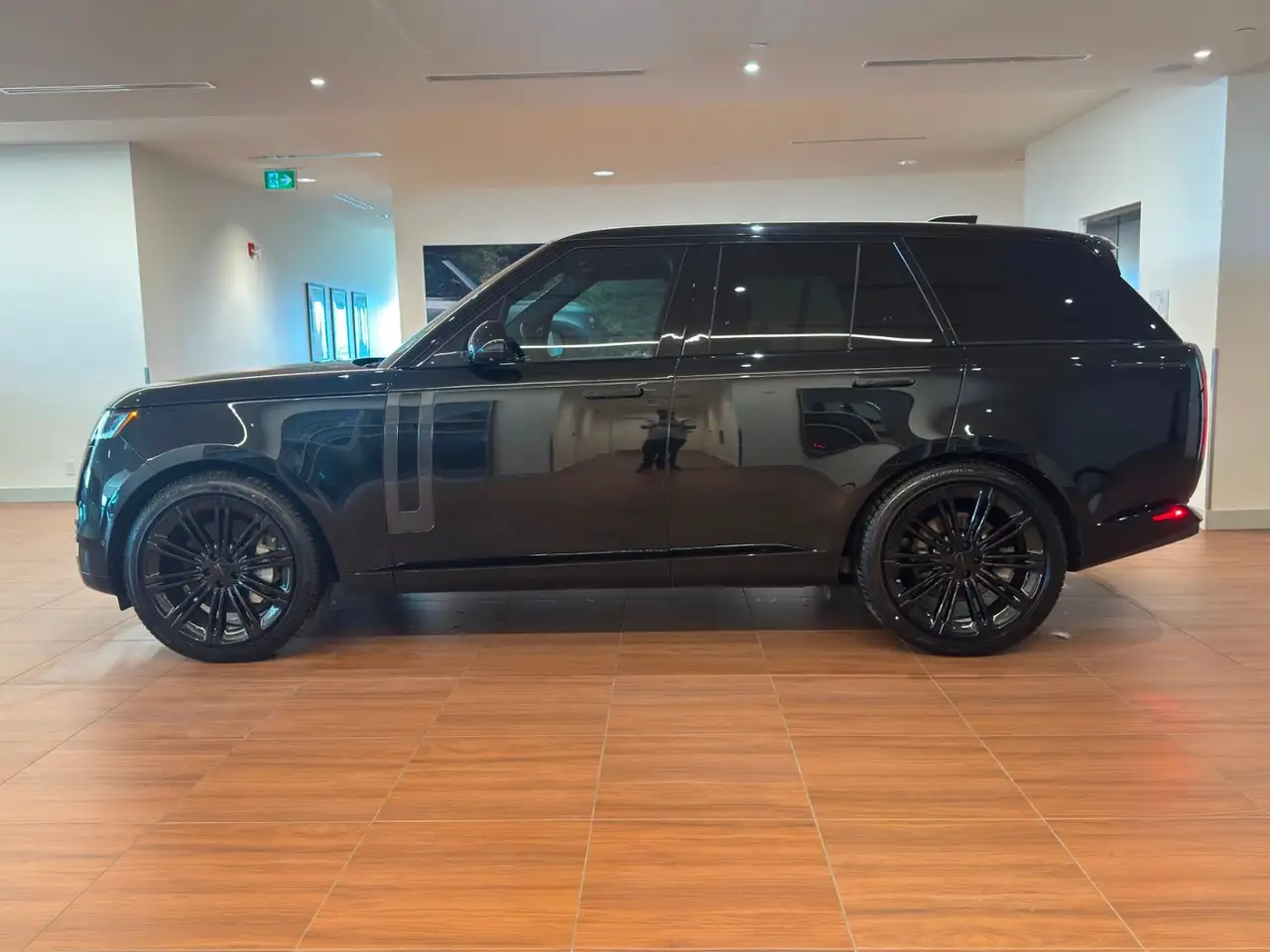 Land Rover Range Rover - Image 4