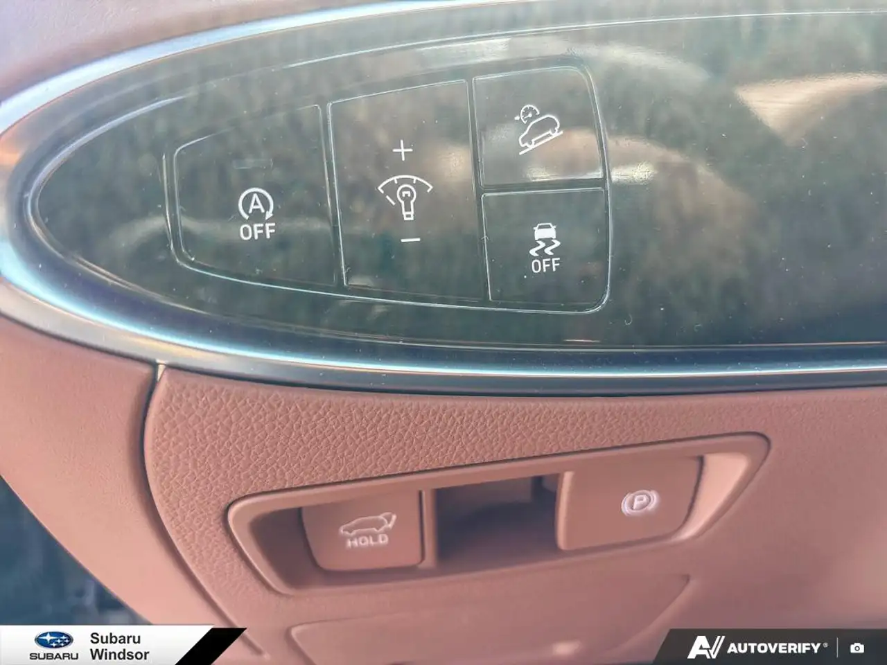 Genesis GV70 - Image 22