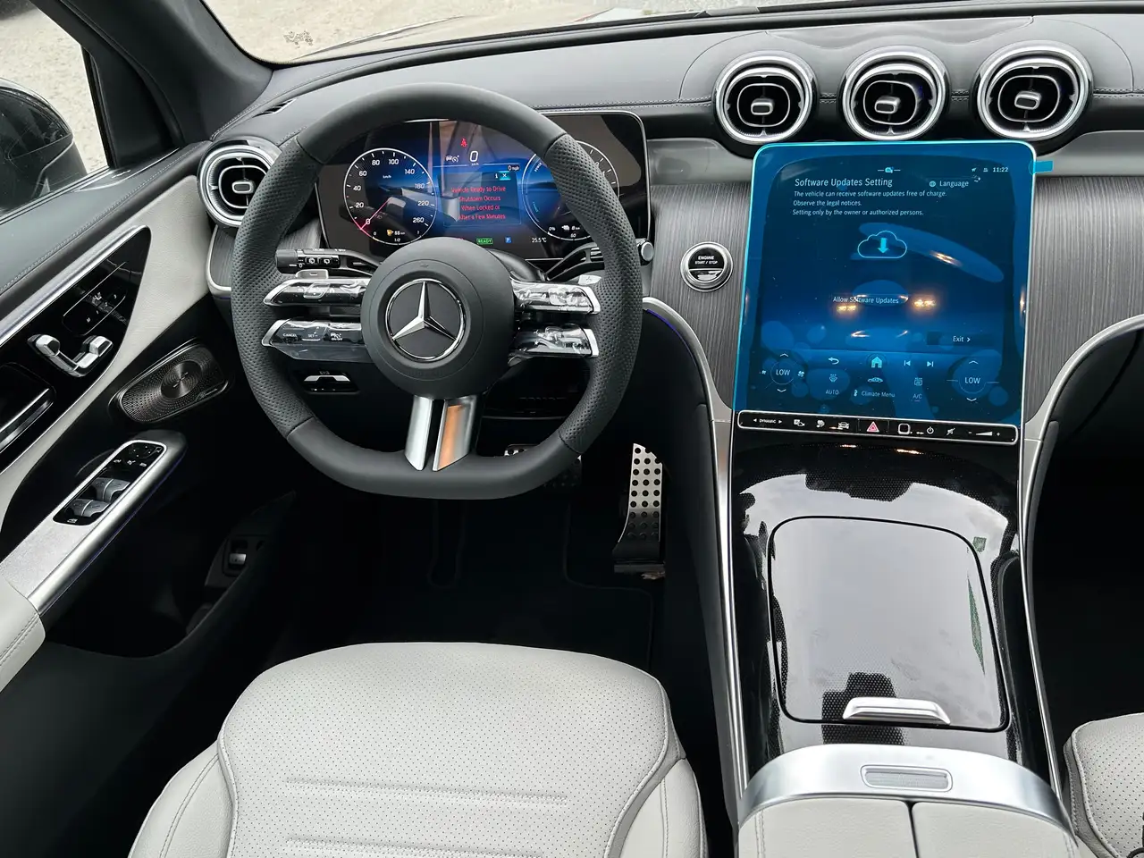 Mercedes-Benz GLC - Image 13