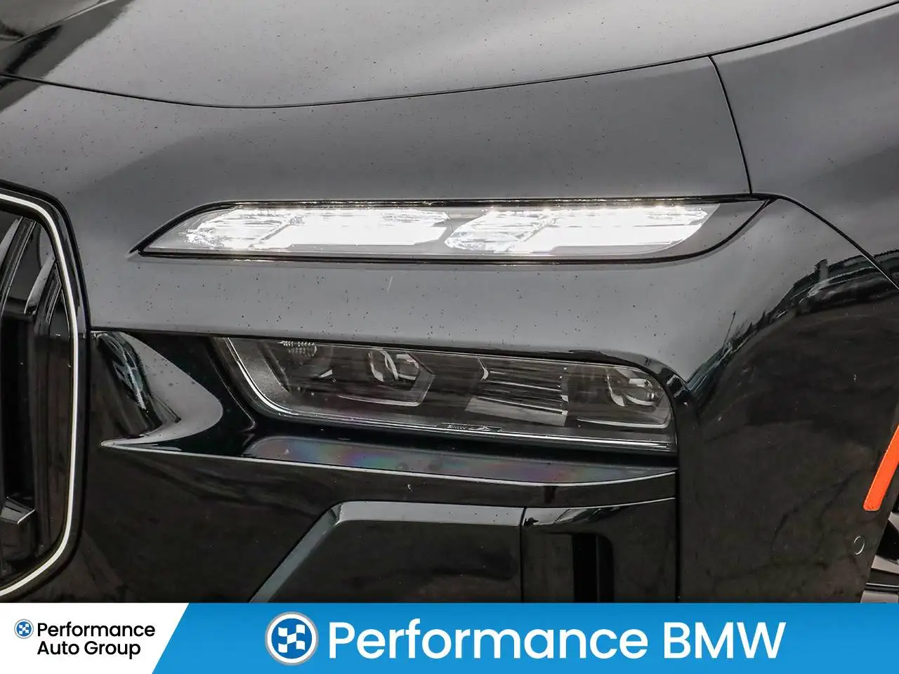 BMW 7 Series - Image 8