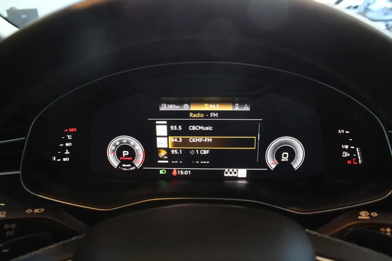 Audi Q8 - Image 13