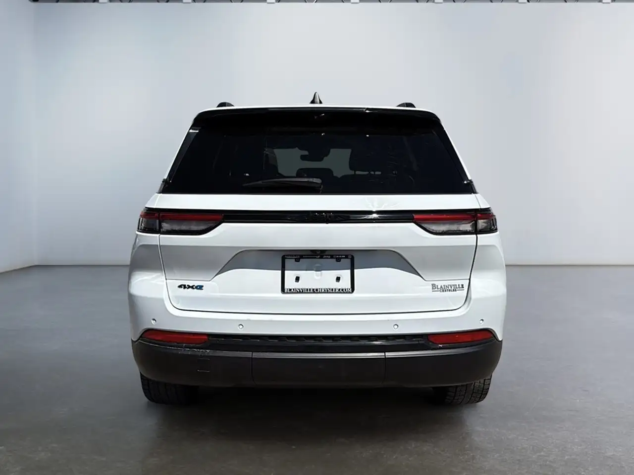 Jeep Grand Cherokee - Image 7