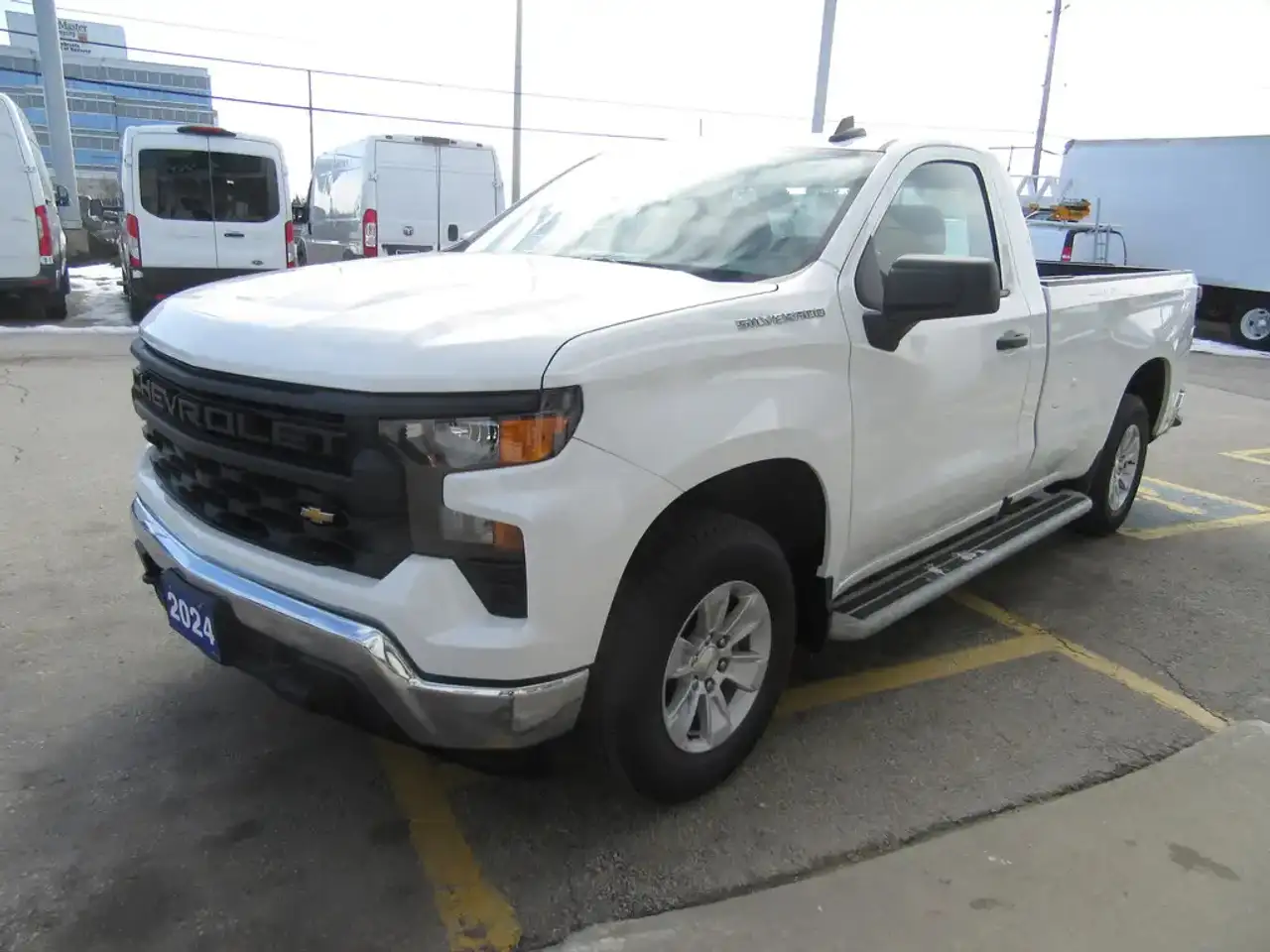 Chevrolet Silverado 1500 - Image 6