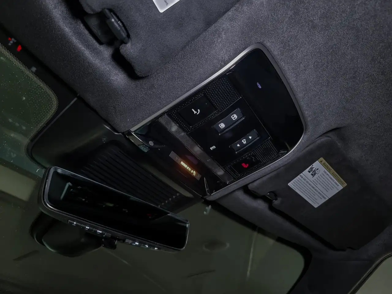 Land Rover Range Rover Sport - Image 19