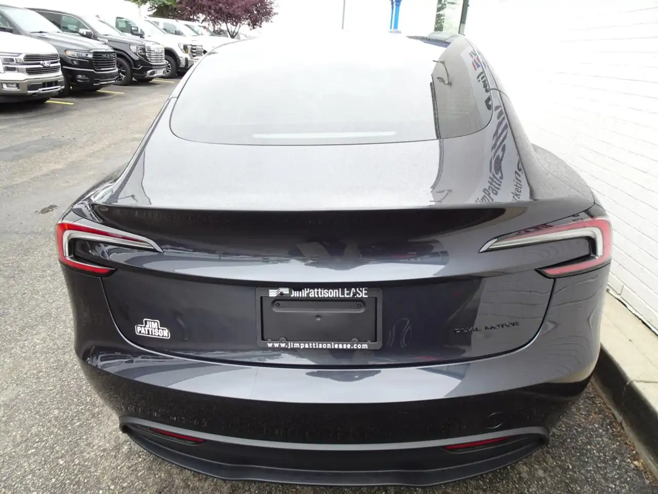 Tesla Model 3 - Image 9