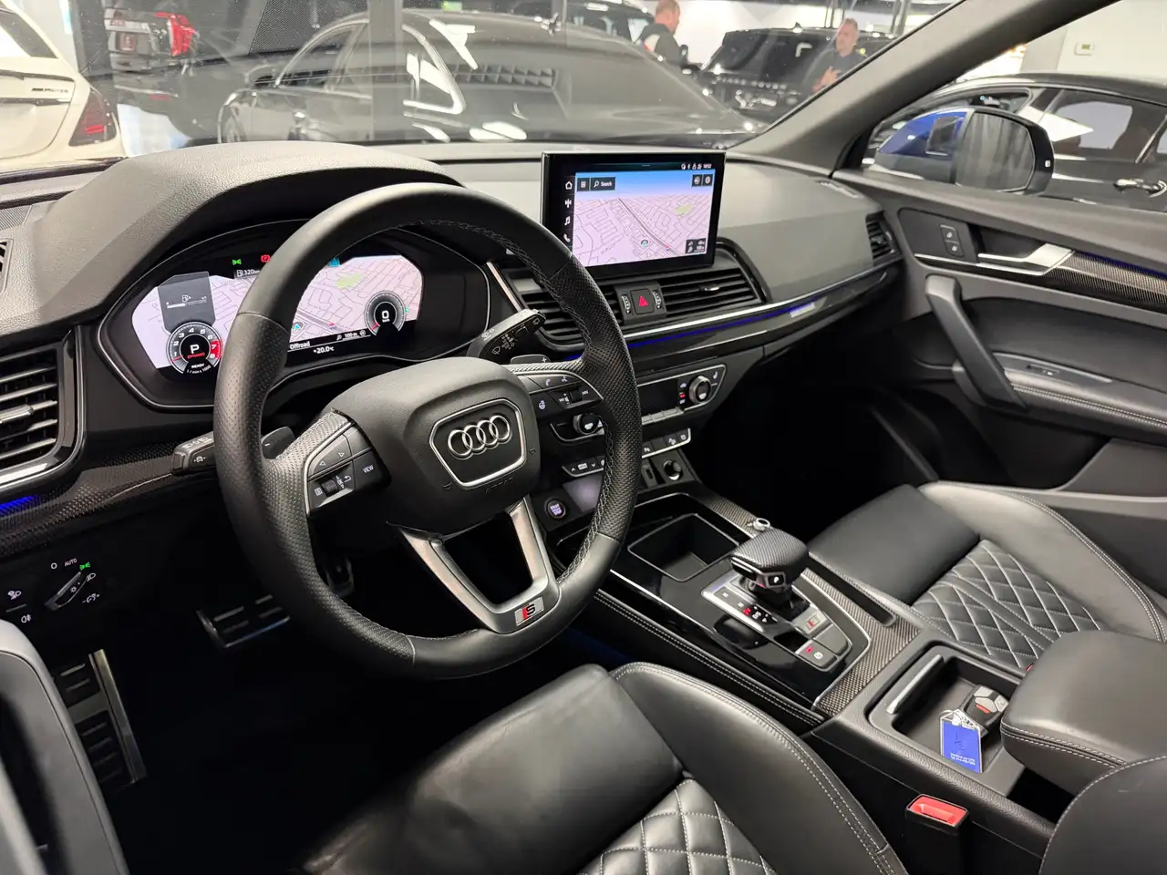 Audi SQ5 - Image 10