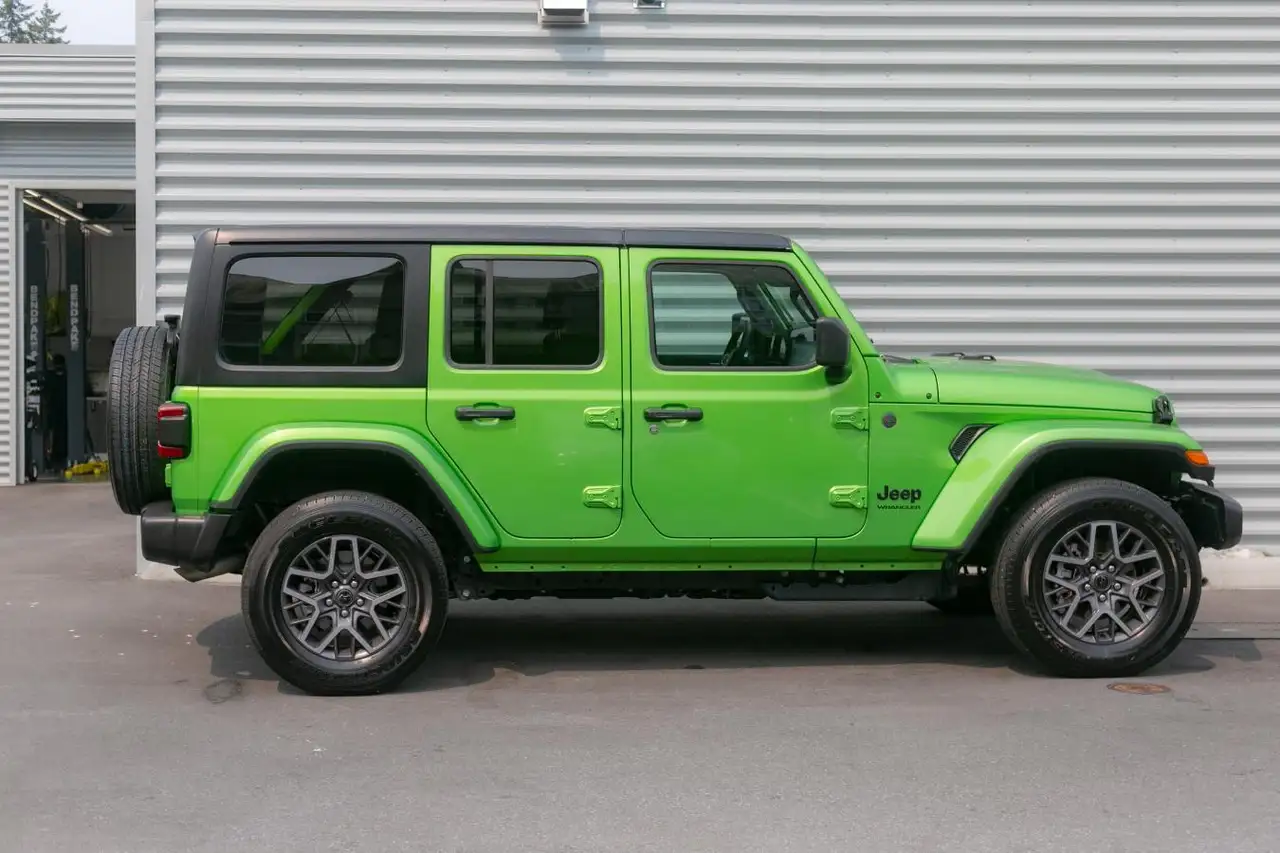 Jeep Wrangler - Image 5
