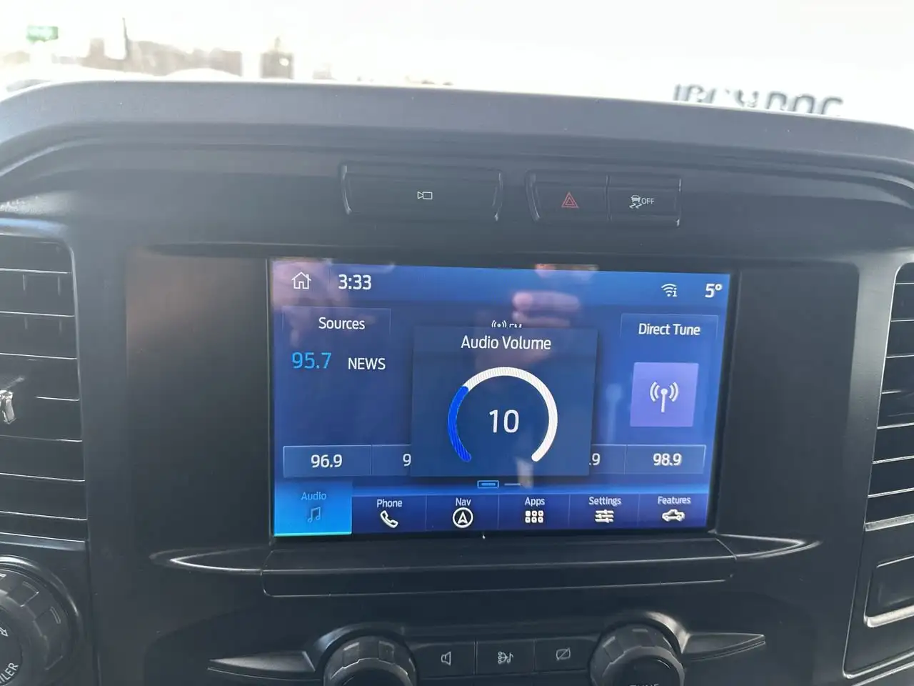Ford F-150 - Image 17
