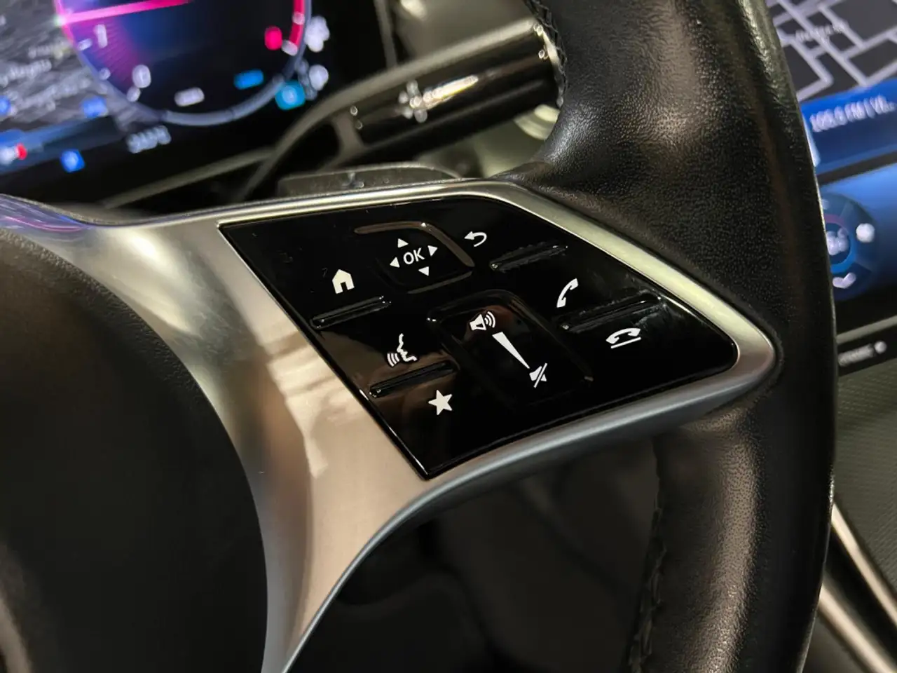 Mercedes-Benz GLC - Image 24