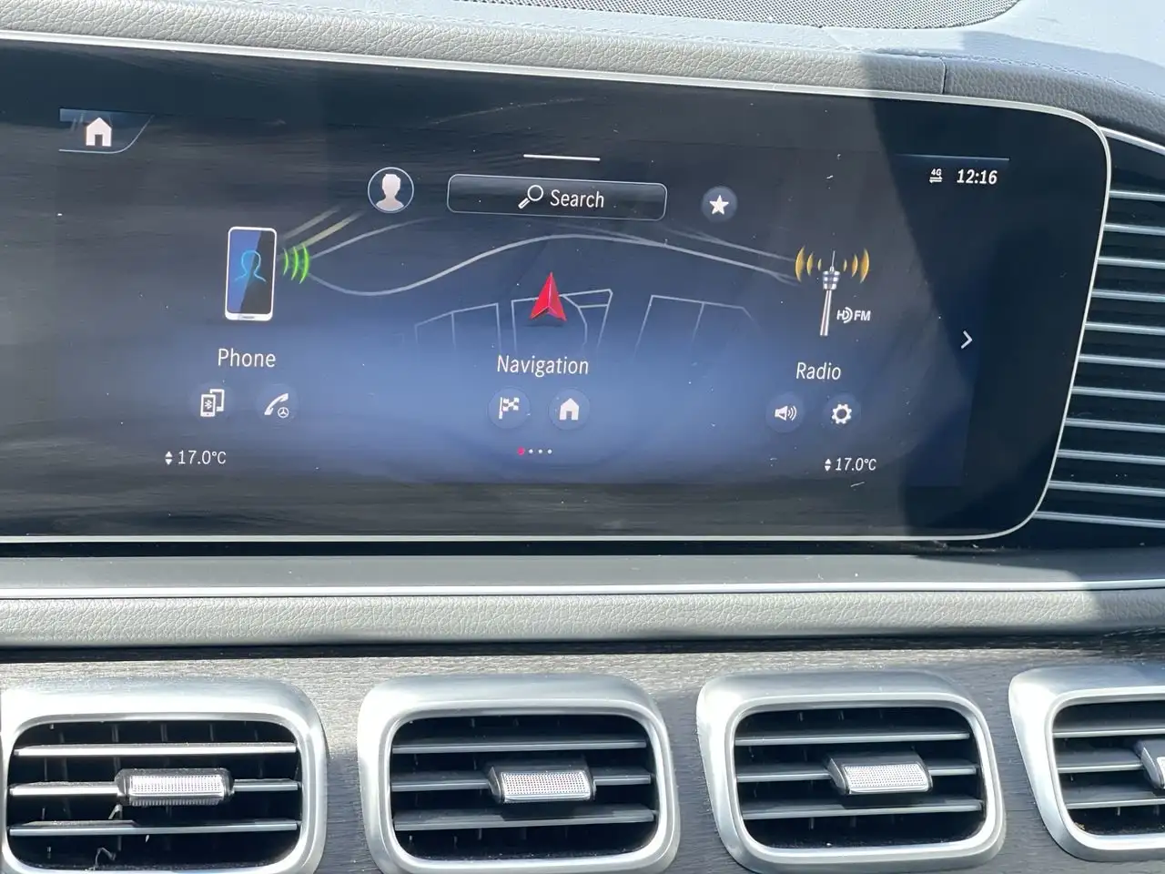 Mercedes-Benz GLE - Image 24