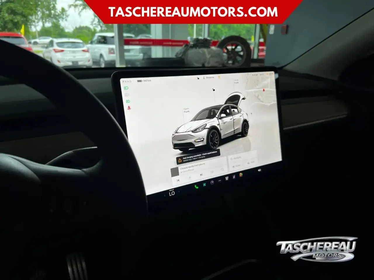 Tesla Model Y - Image 10