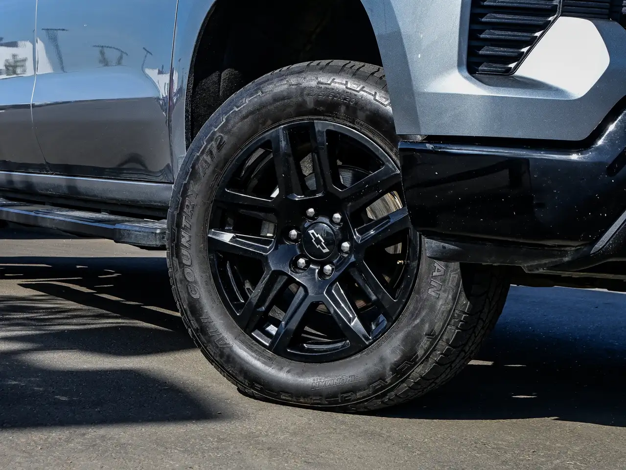 Chevrolet Silverado 1500 - Image 6