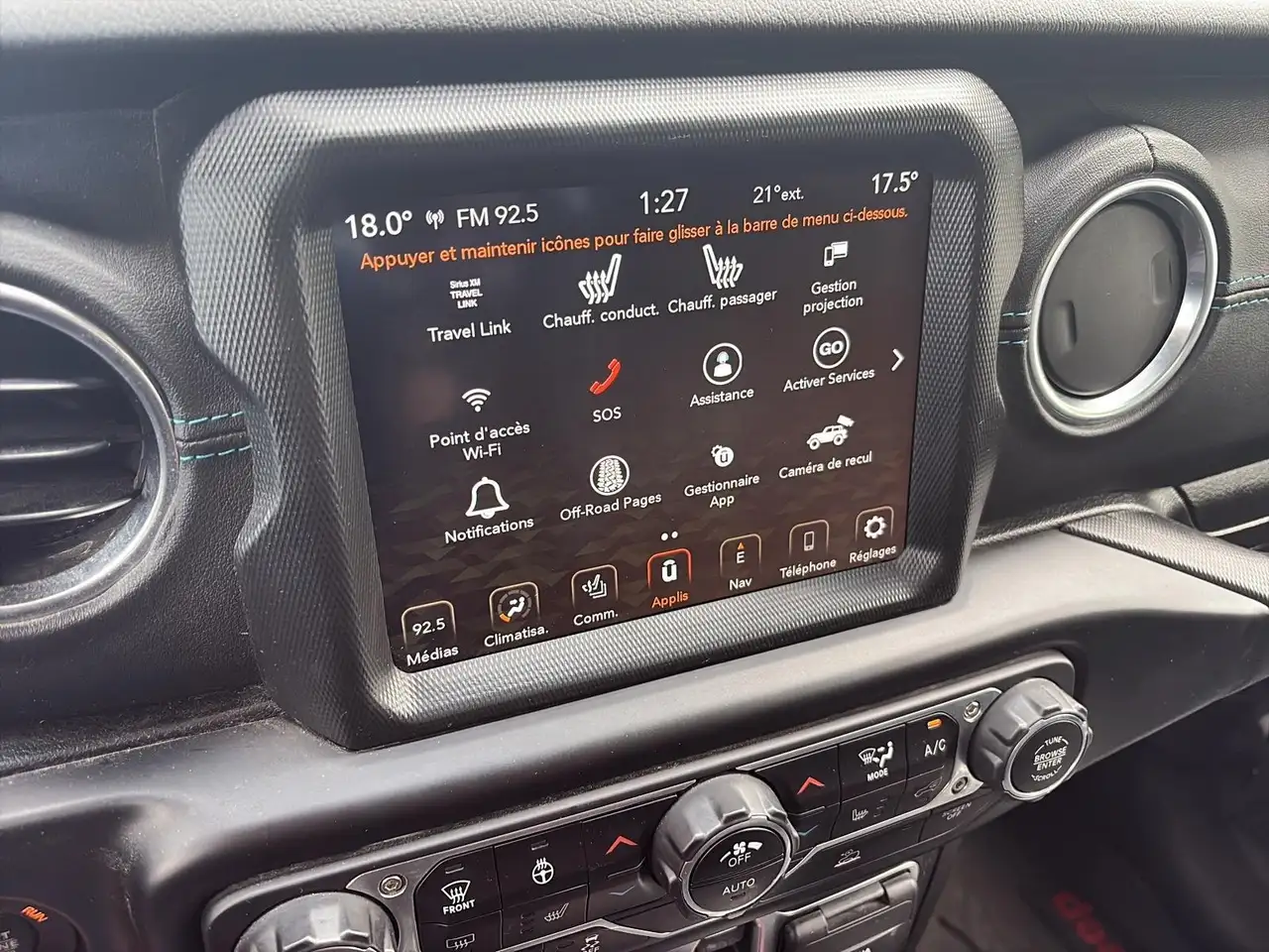 Jeep Wrangler - Image 25