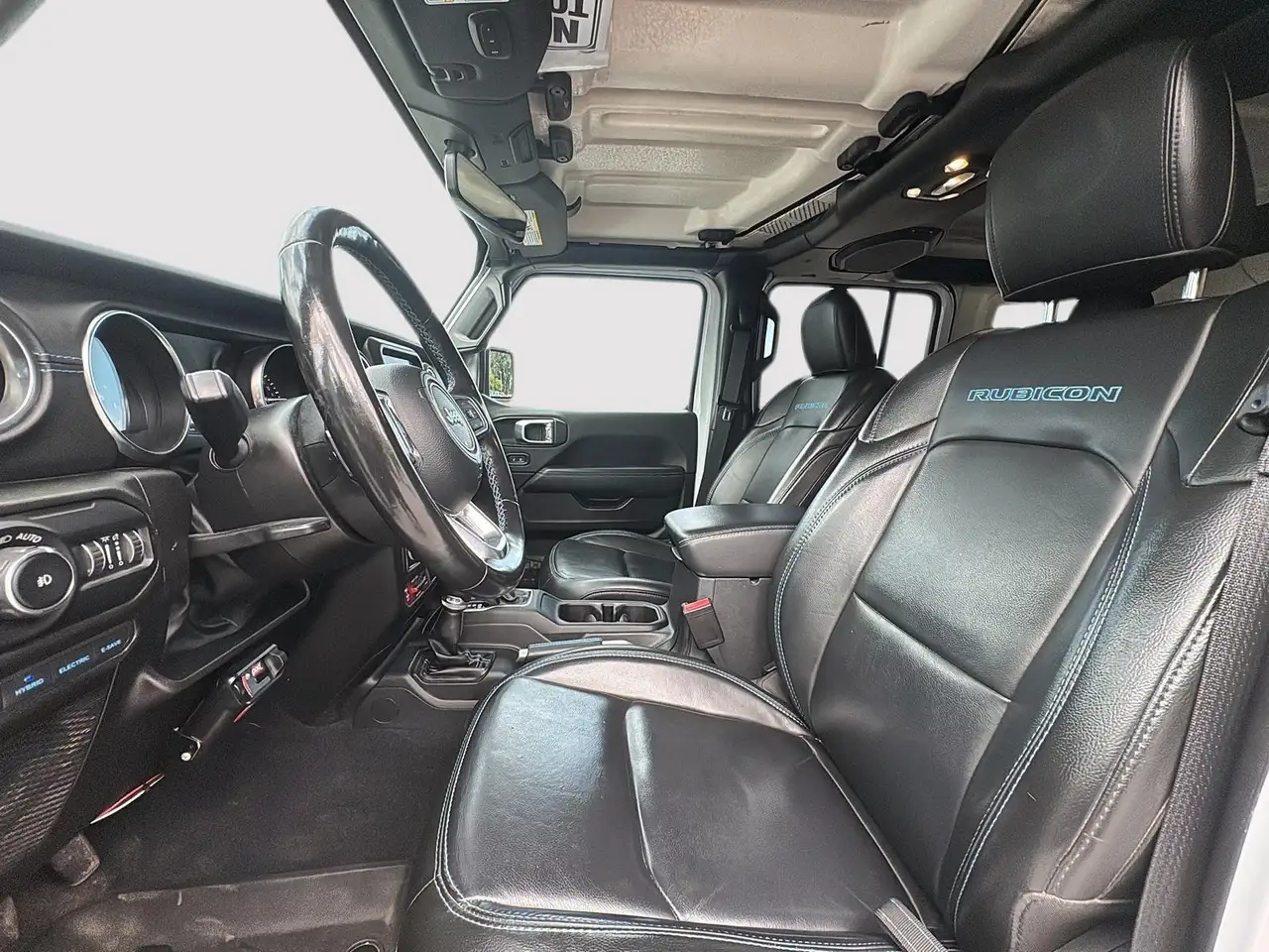 Jeep Wrangler - Image 15
