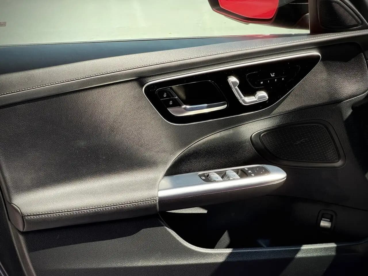Mercedes-Benz C-Class - Image 20