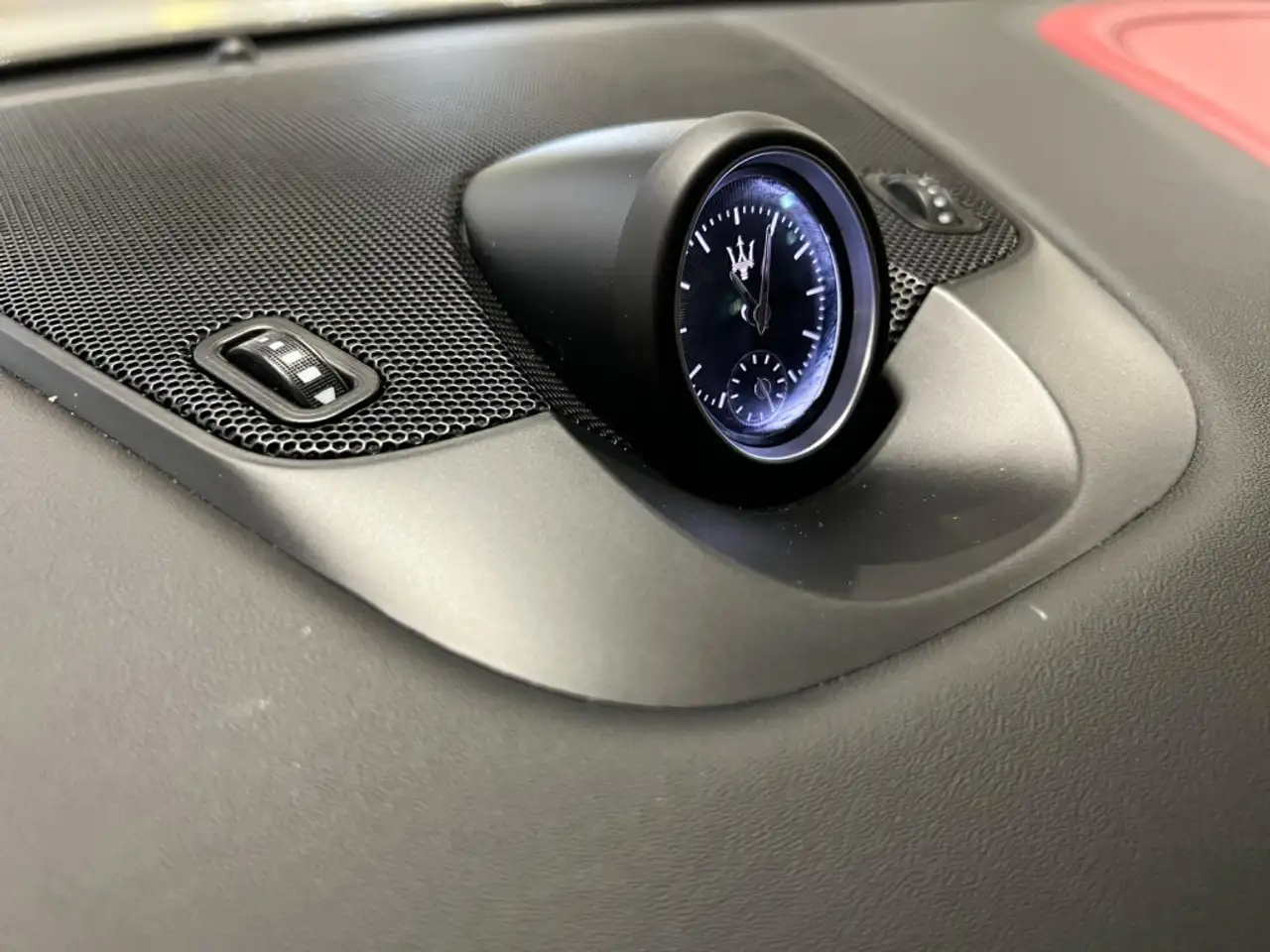 Maserati Levante - Image 33