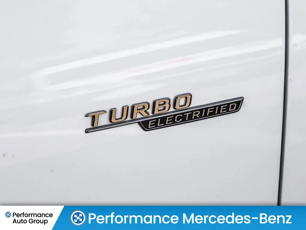 Mercedes-Benz GLC - Image 12