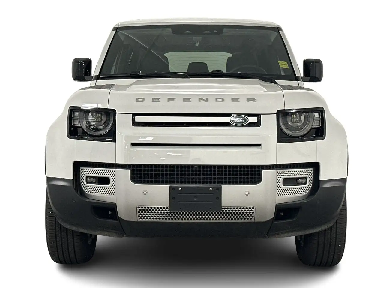 Land Rover Defender - Image 4