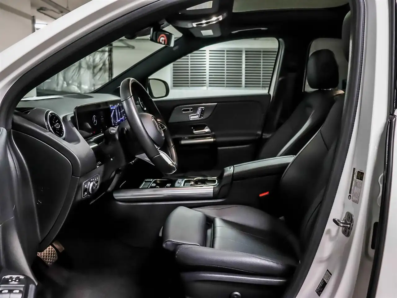 Mercedes-Benz GLA - Image 8