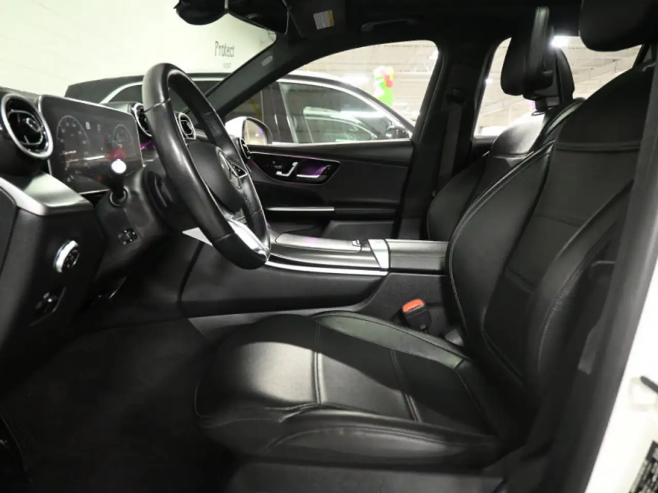 Mercedes-Benz GLC - Image 24