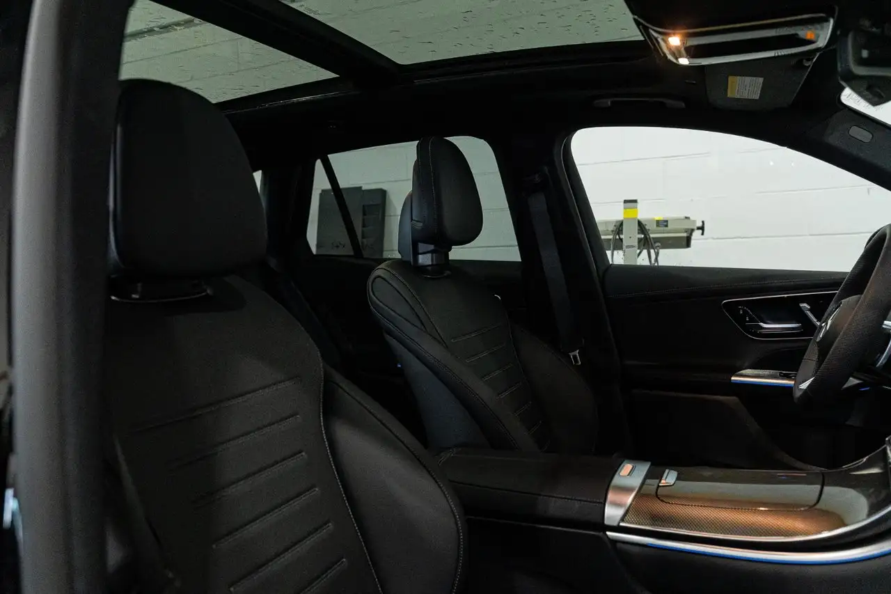 Mercedes-Benz GLC - Image 20
