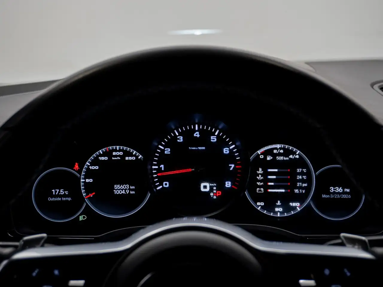 Porsche Cayenne - Image 15