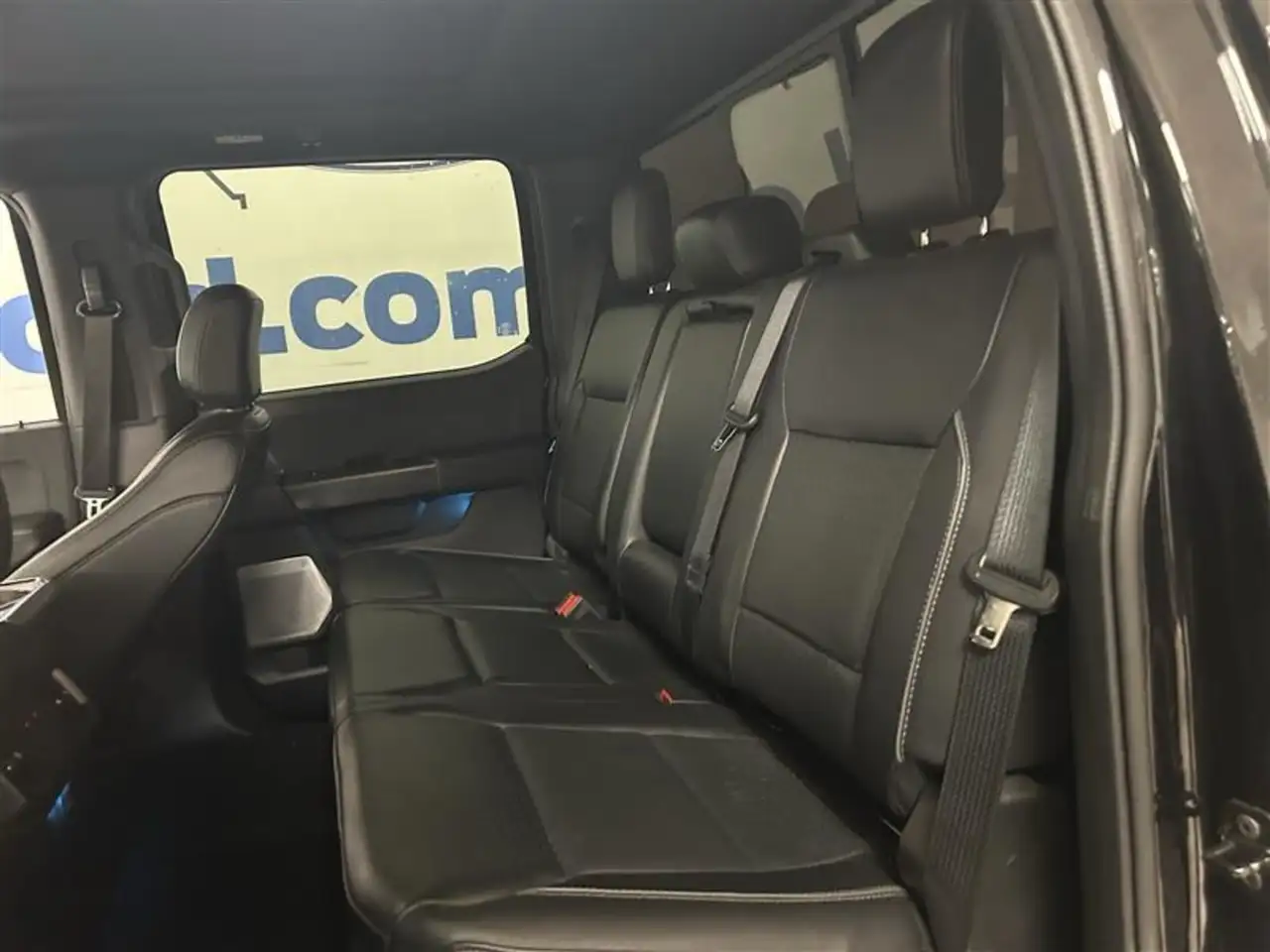 Ford F-150 - Image 8