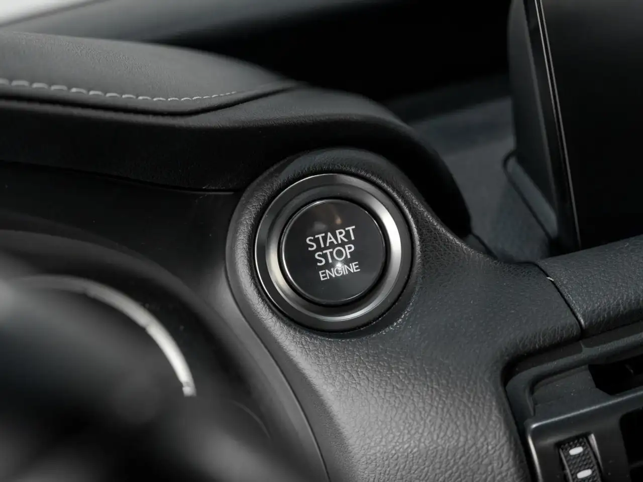 Lexus IS - Image 21