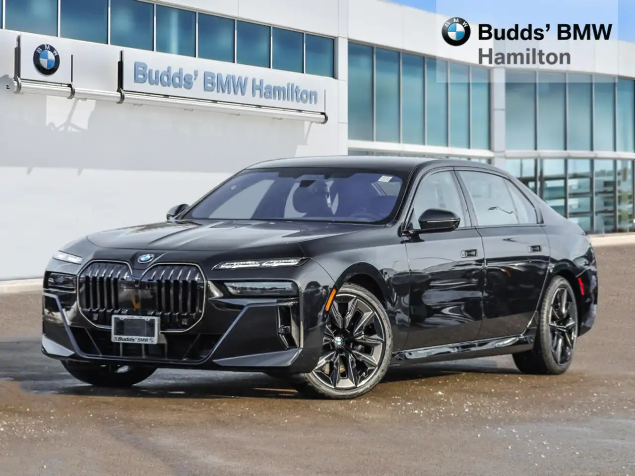 BMW 7 Series - Image 1