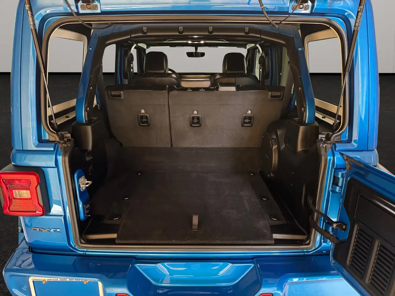 Jeep Wrangler - Image 19