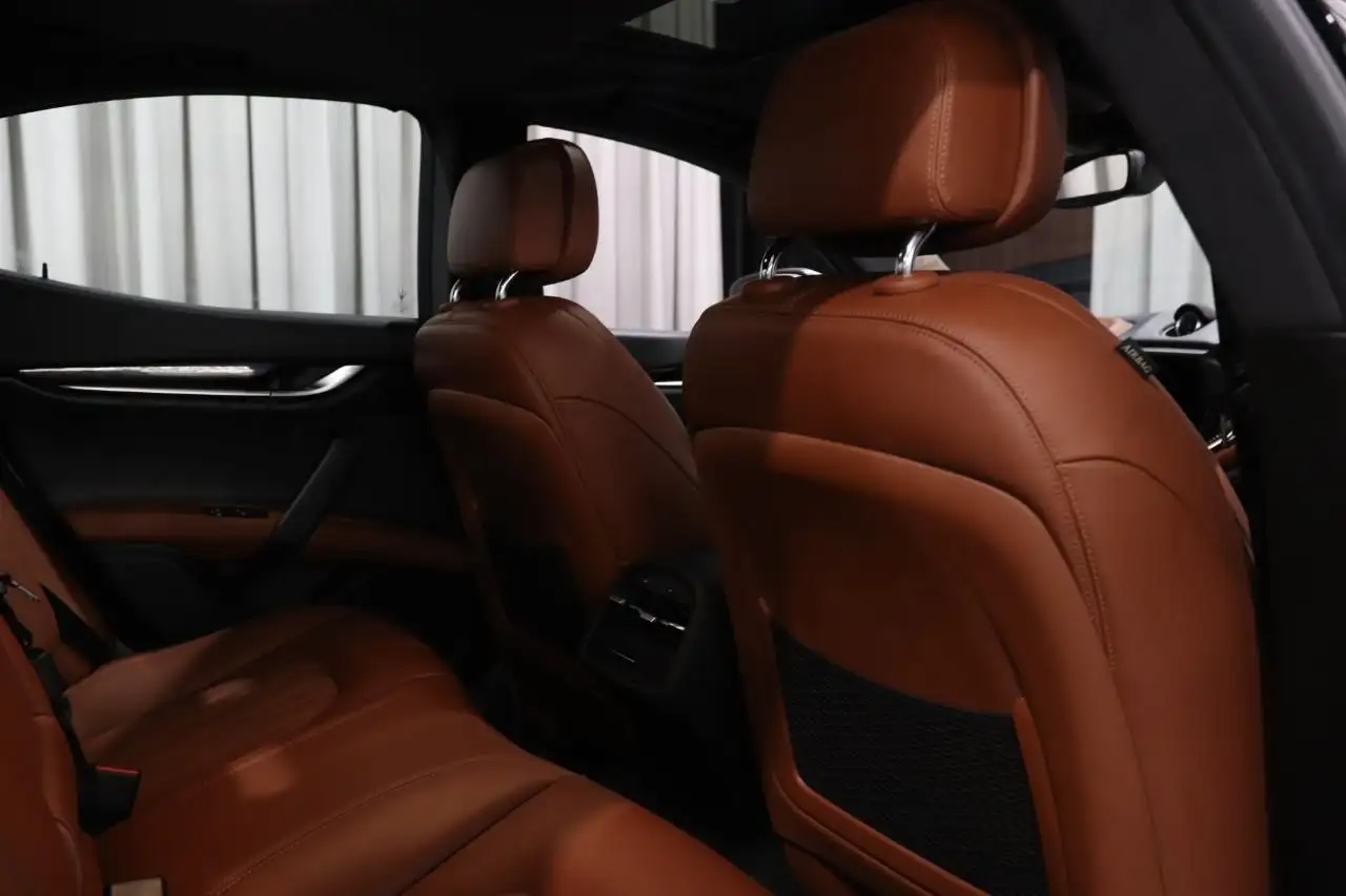 Maserati Ghibli - Image 23
