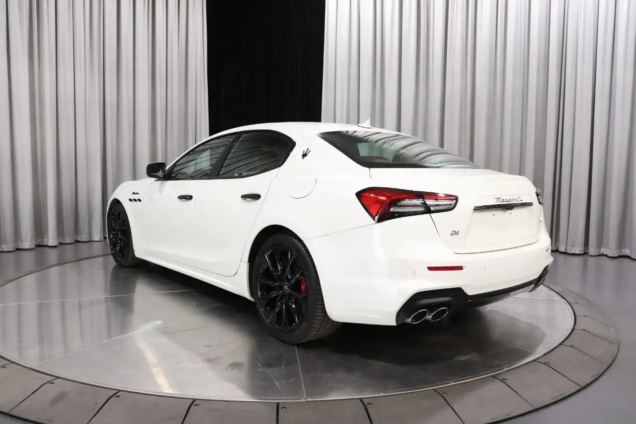 Maserati Ghibli - Image 3