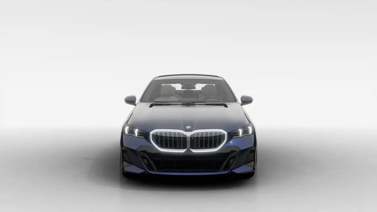 BMW 5 Series - Image 3