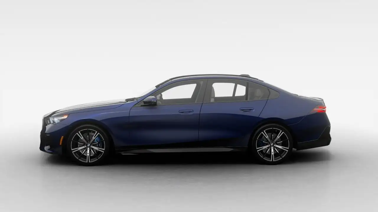 BMW 5 Series - Image 4