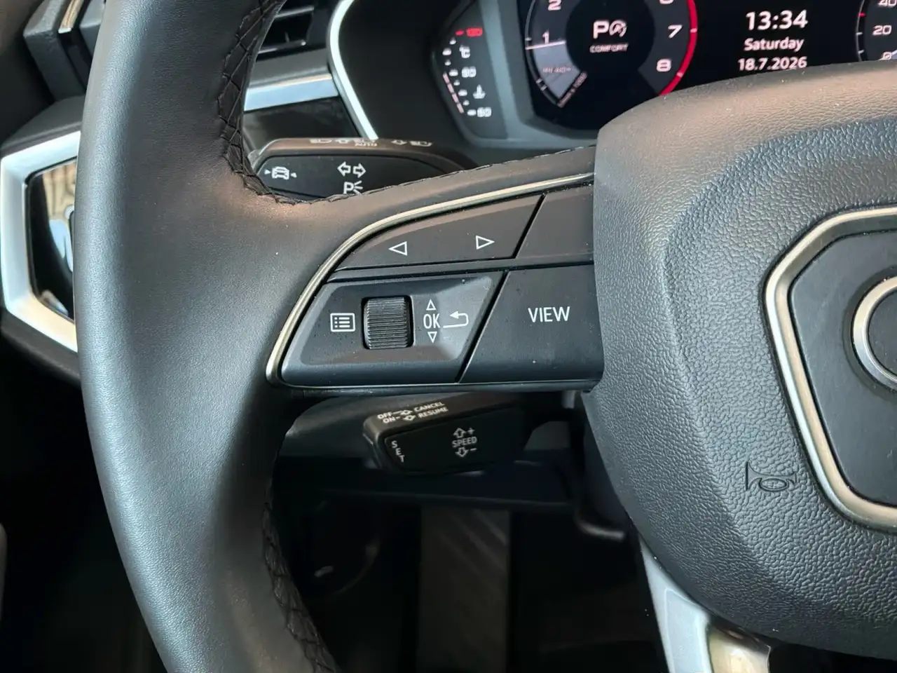 Audi Q3 - Image 14