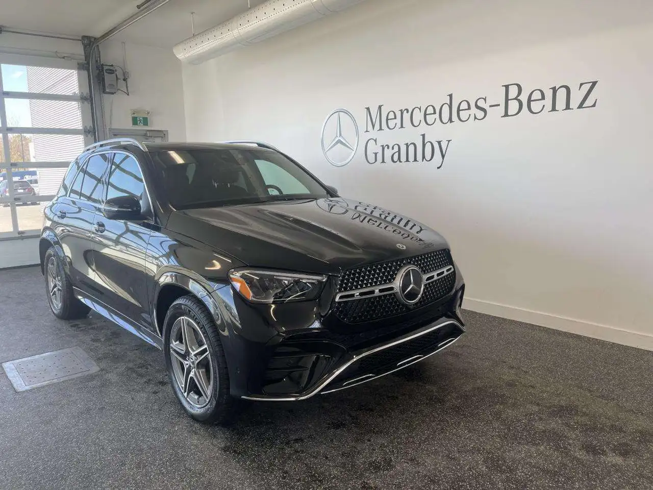 Mercedes-Benz GLE - Image 1