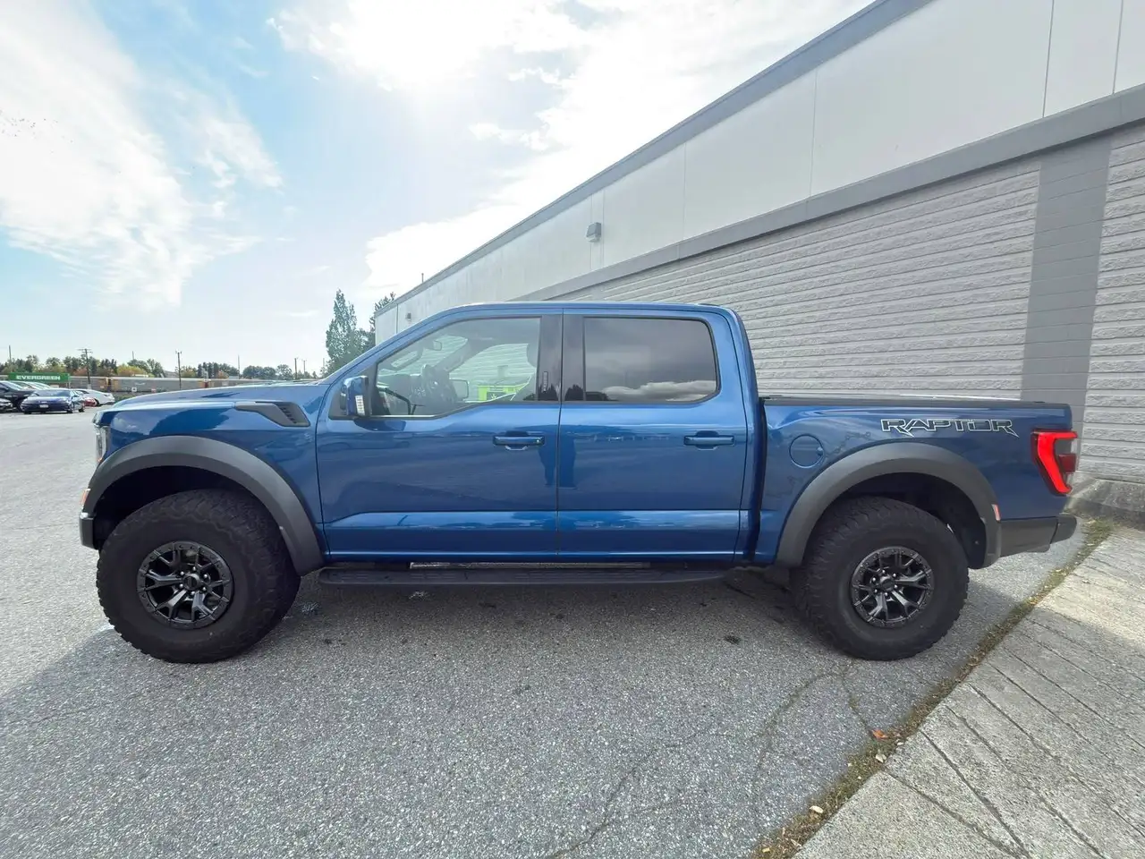 Ford F-150 - Image 9