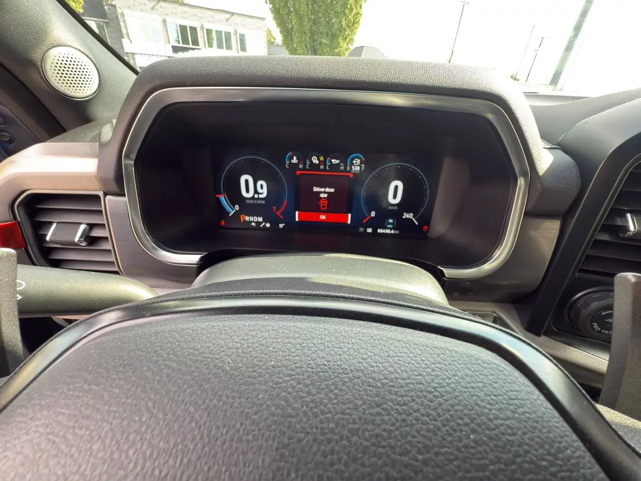 Ford F-150 - Image 19
