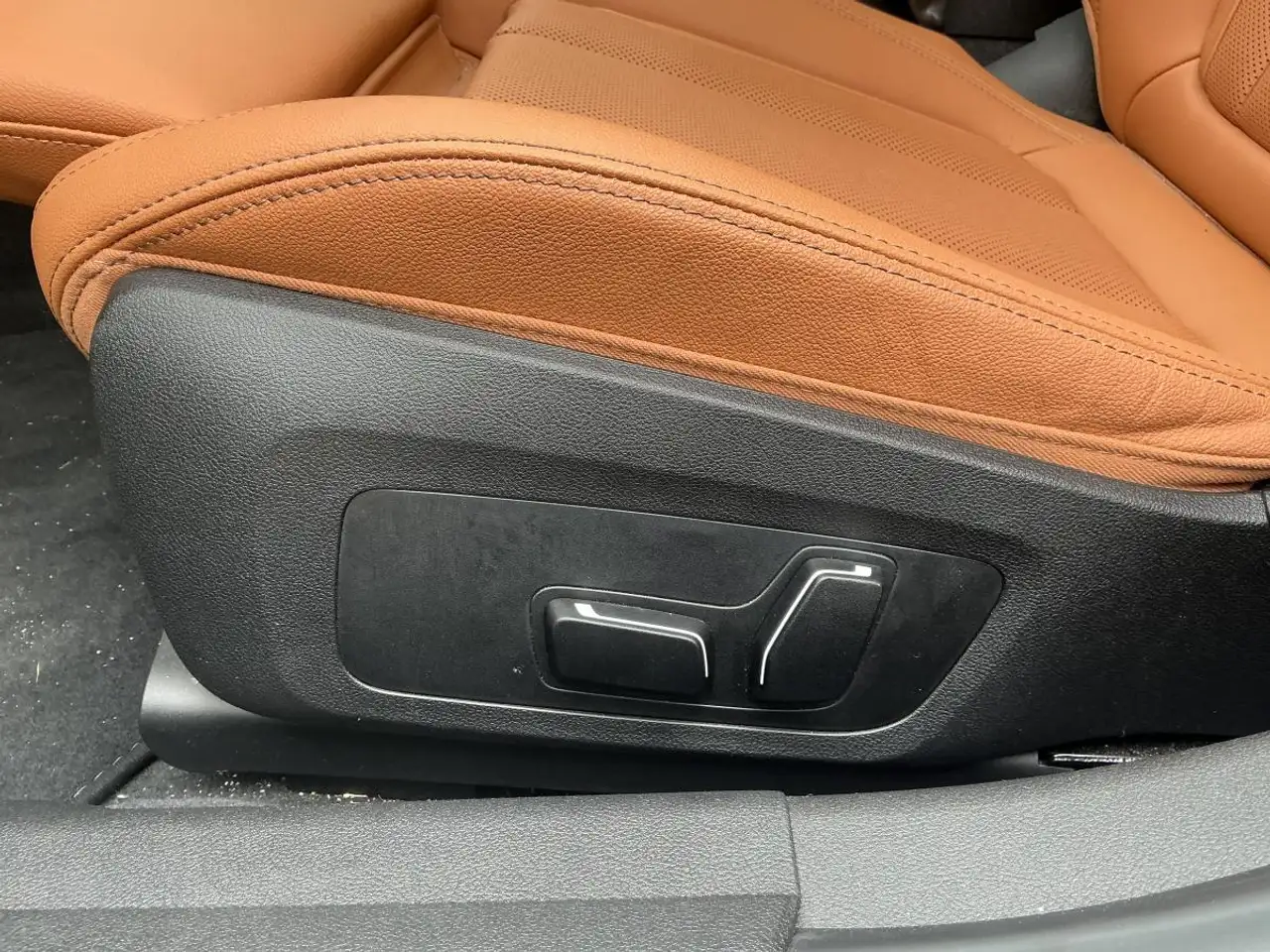 BMW 3 Series - Image 17